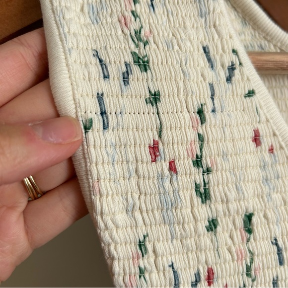 Fin and Vince Dress in Garden Floral - Picture 7 of 8